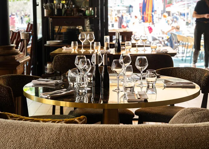 Hotel France Et Chateaubriand