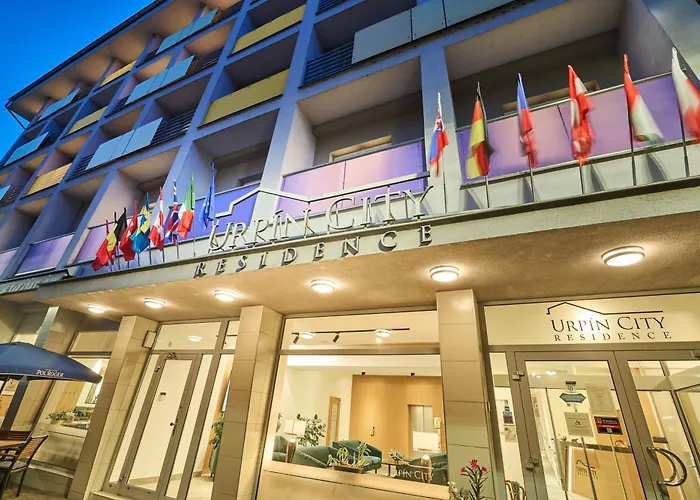 Hotel Urpín City