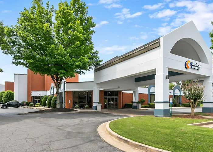 Comfort Inn & Suites