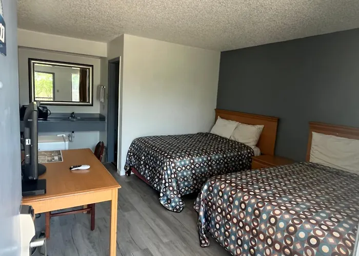 Executive Inn