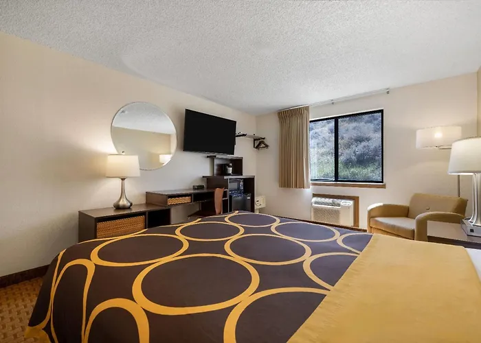 Super 8 By Wyndham Cody