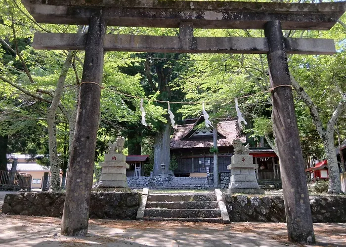 Shoji Mount Hotel