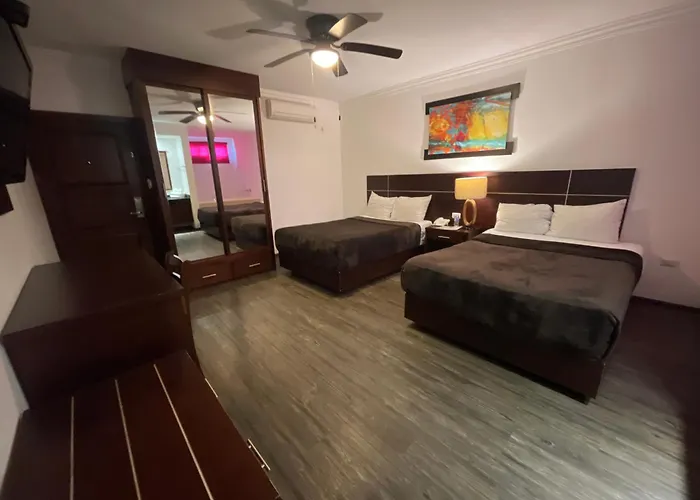 Hotel Rincon Real Suites