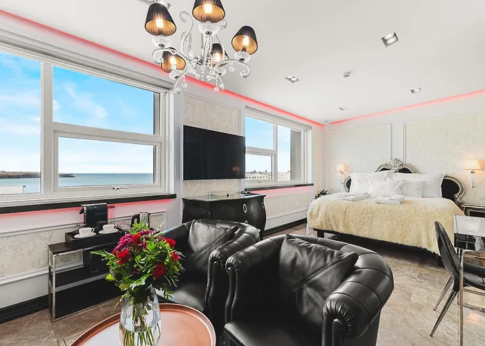 Diamond Suites By Reykjavik Keflavik Airport