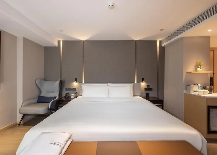 Atour Hotel Lanzhou Railway Bureau