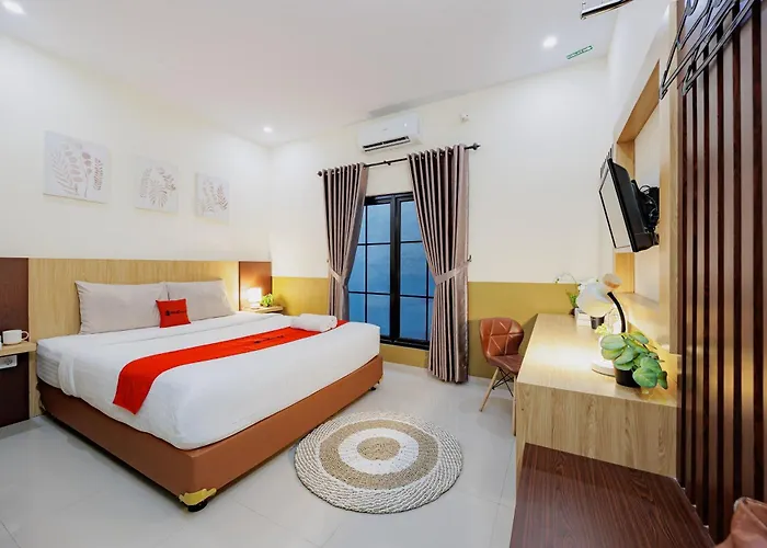 Reddoorz Plus @ La Asiana Guest House