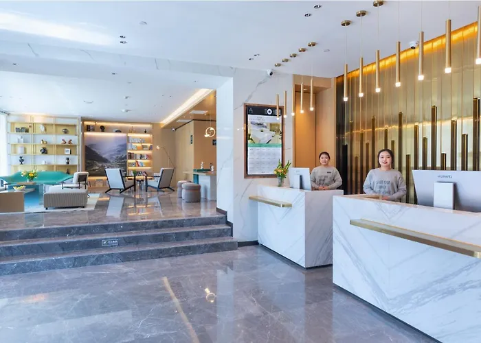 Atour Hotel Urumqi Airport Degang Wanda