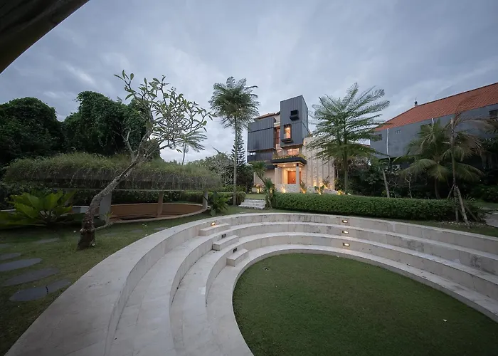 Padang Padang Inn Uluwatu