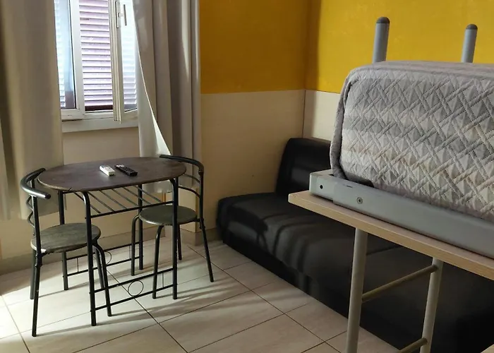 Guest House Hola Roma