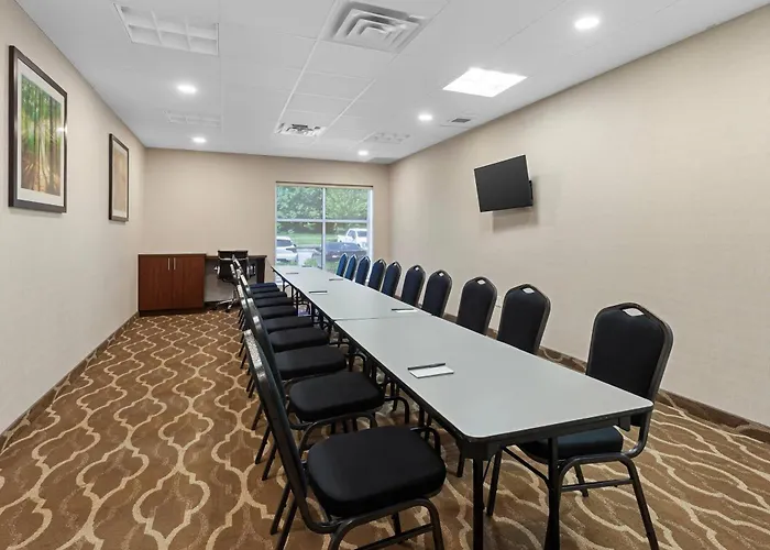 Comfort Inn & Suites