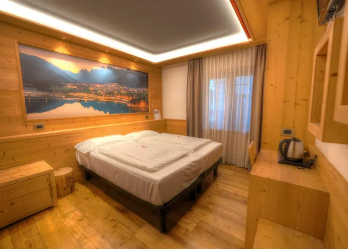 Hotel Serena - Tre Cime Views