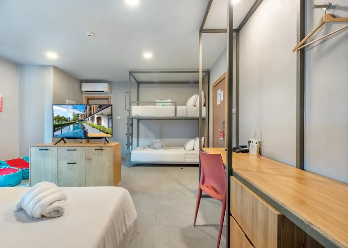 Plaai Plus Hotel Rayong โรงแรมพลาย พลัส ระยอง