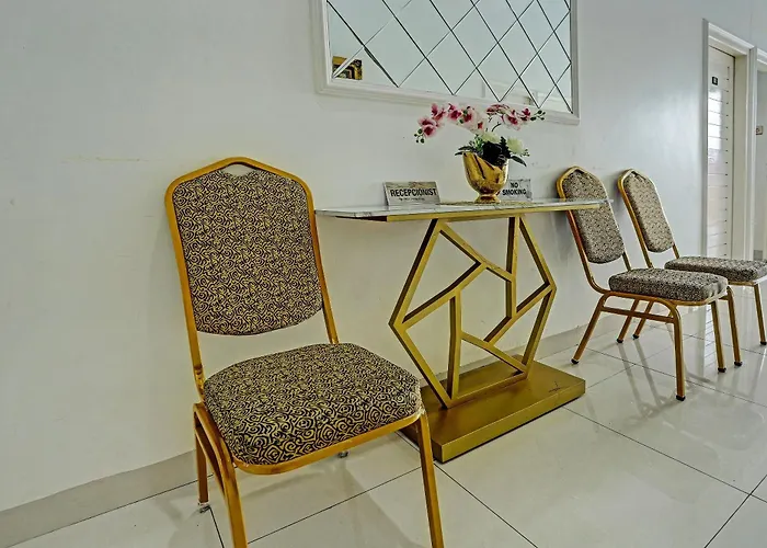 Oyo 92708 Hotel Mufasa Syariah