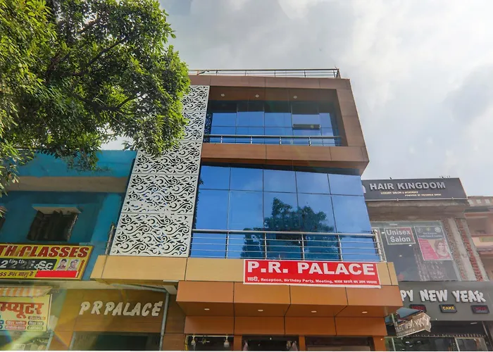 Oyo P R Place