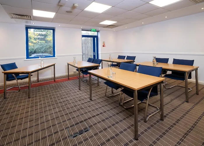 Holiday Inn Express Droitwich Spa By Ihg