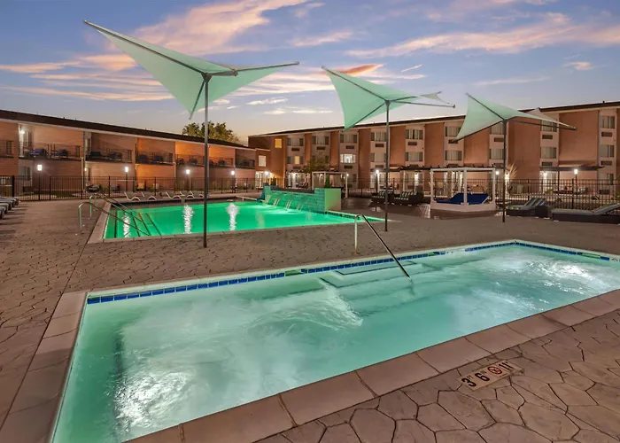 Best Western Premier Denver East