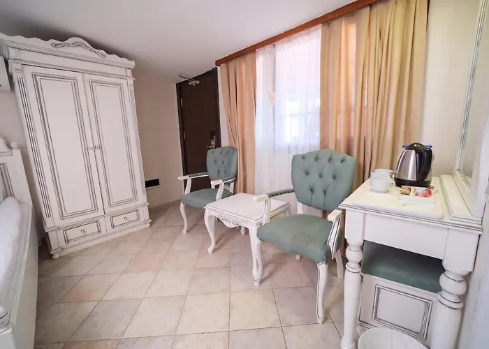 La Paloma Hotel
