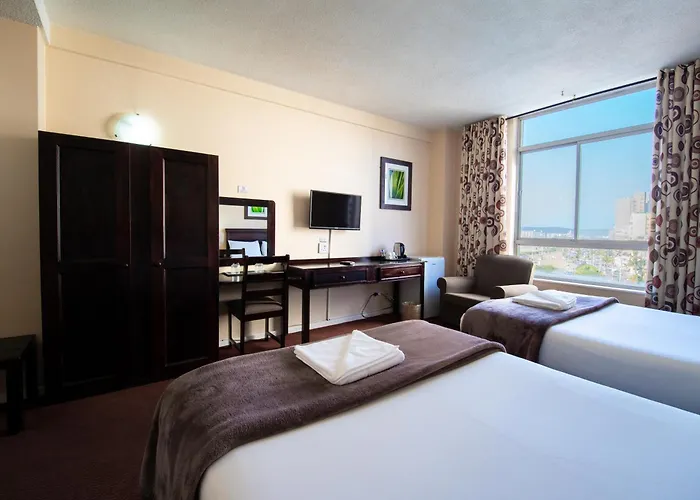 Gooderson Tropicana Hotel