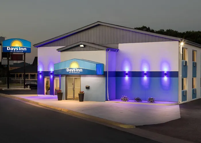 Days Inn By Wyndham La Crosse