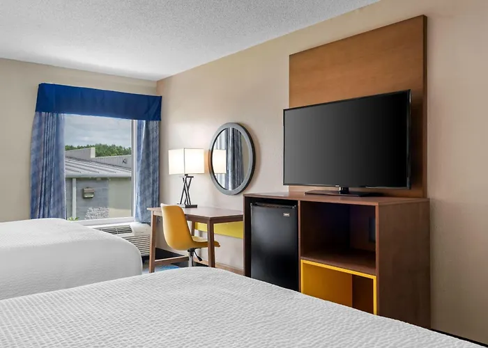 Days Inn & Suites By Wyndham Ridgeland