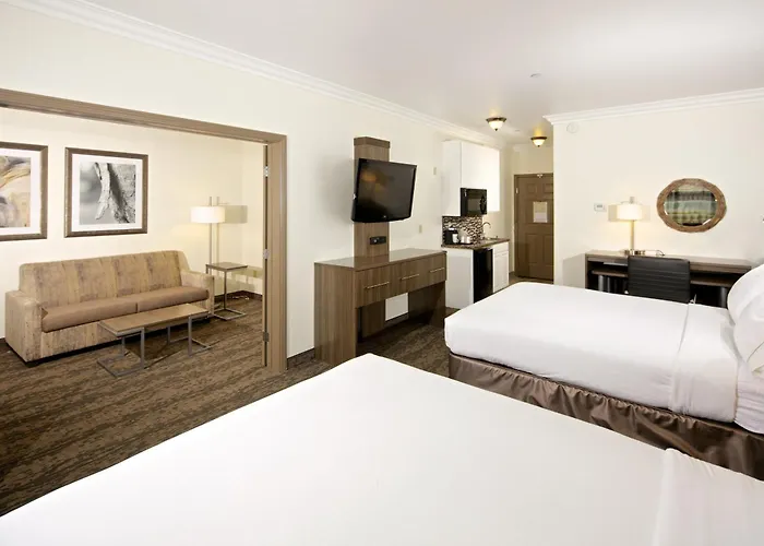 Holiday Inn Express Hotel&Suites - Paso Robles by IHG