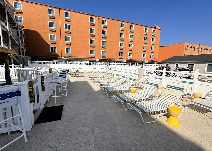Oceanic Hotel