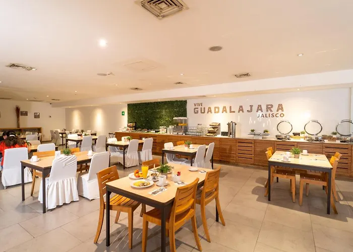 Hotel Plaza Génova Centro