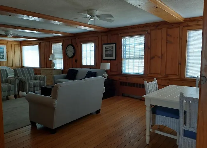 Wychmere Beach Club