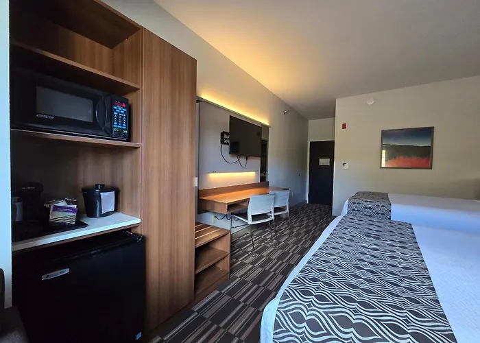 Microtel Inn & Suites By Wyndham Tioga