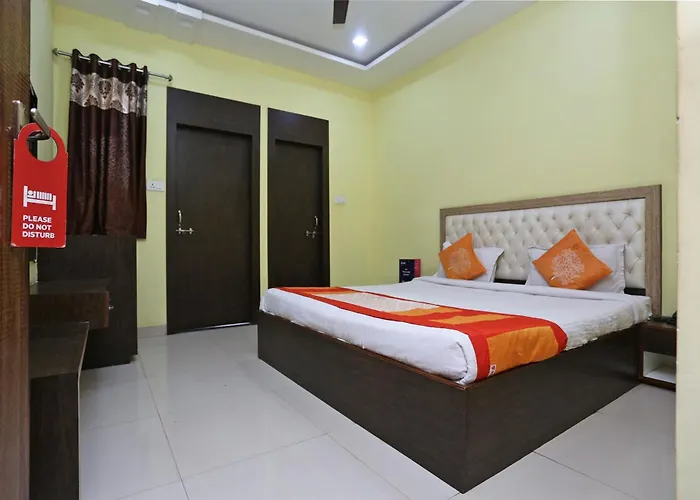 Collection O Hotel Pearl