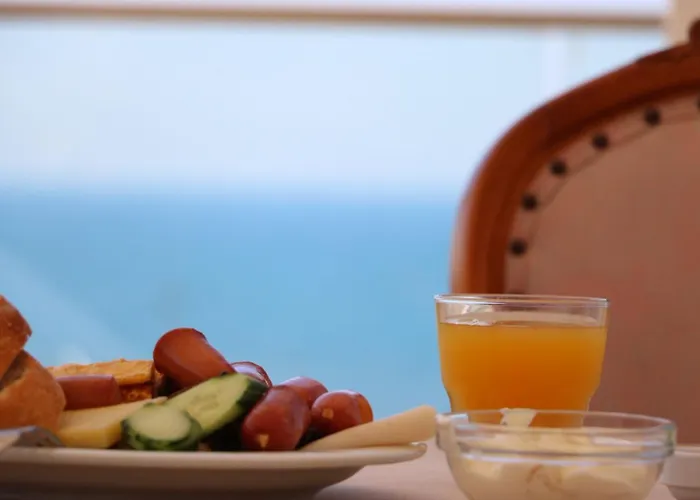 Fishta Hotel & Apartments