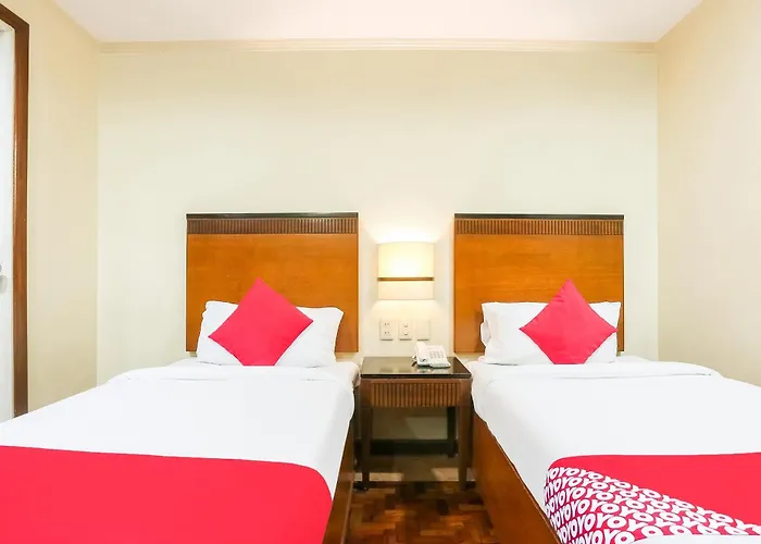 Super Oyo 406 Royale Parc Inn & Suites