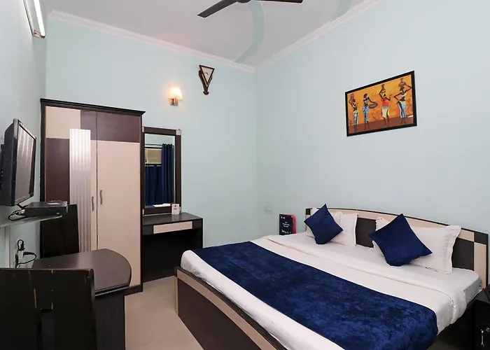 Hotel O Alpine Residency