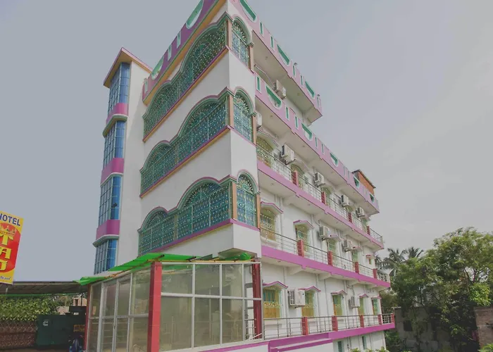 Super Hotel O Taj International