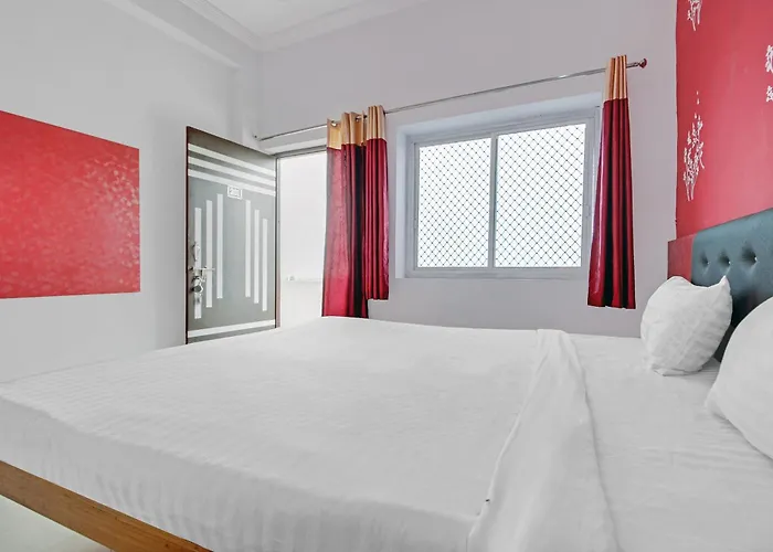 Hotel Raj Inn