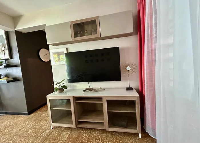 Isla Verde By The Beach Guest House