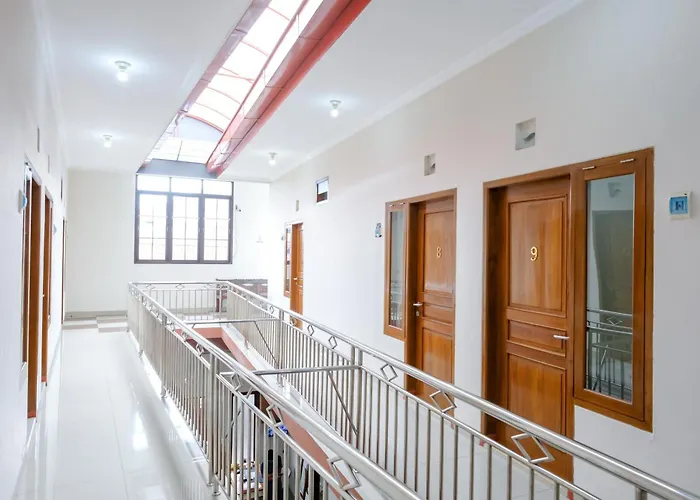 Reddoorz At Syariah House Purwokerto