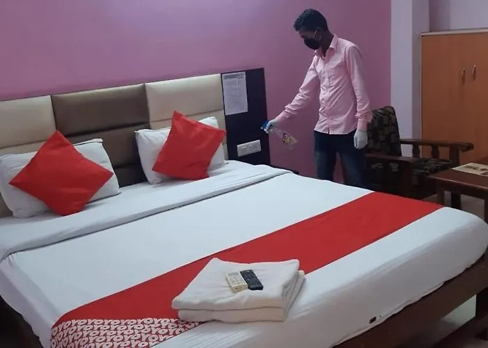 Super Oyo Hotel O Singh Palace