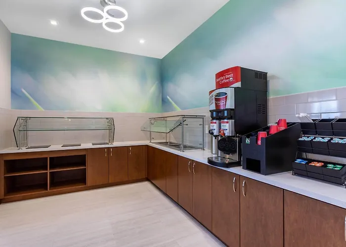 Wyndham Garden Miami International Airport