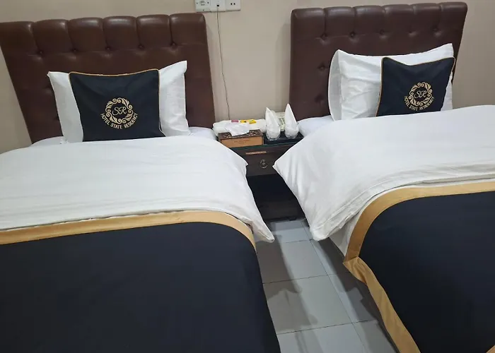 Hotel State Residency