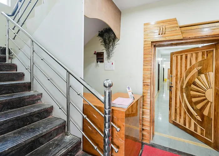 Hotel O New Ashirbad Lodge