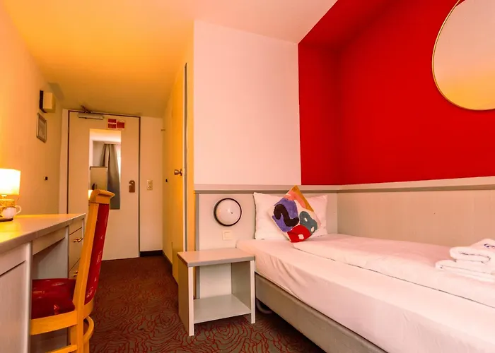 Kulturhotel Hessenland Kassel Innenstadt By Stay Awesome