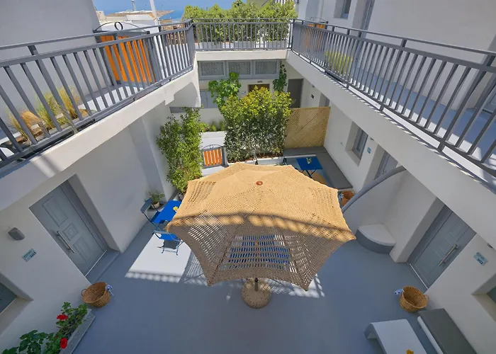 Tatakis Design Hotel, Fira