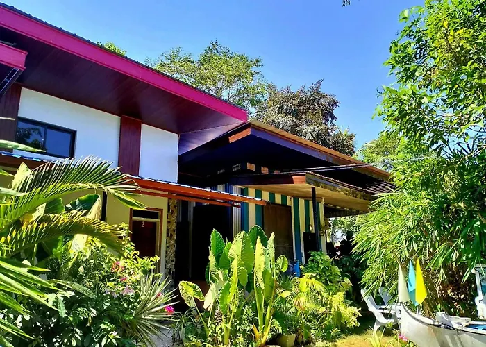 Edmund'S Inn & Suites