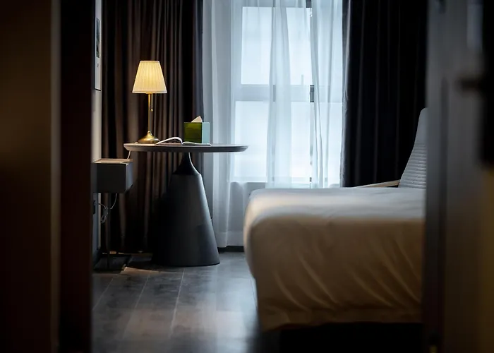 Atour Light Hotel Guiyang Fountain