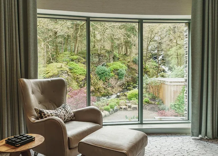 Lodore Falls Hotel & Spa