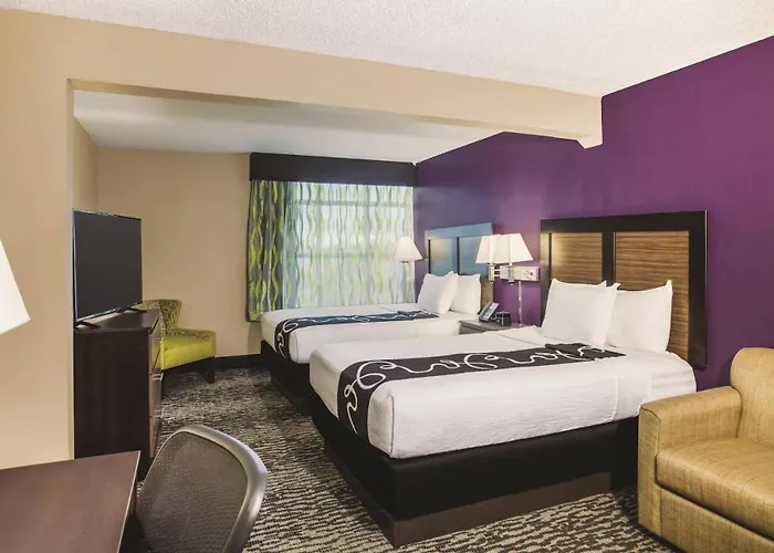 Comfort Inn & Suites Clearwater South