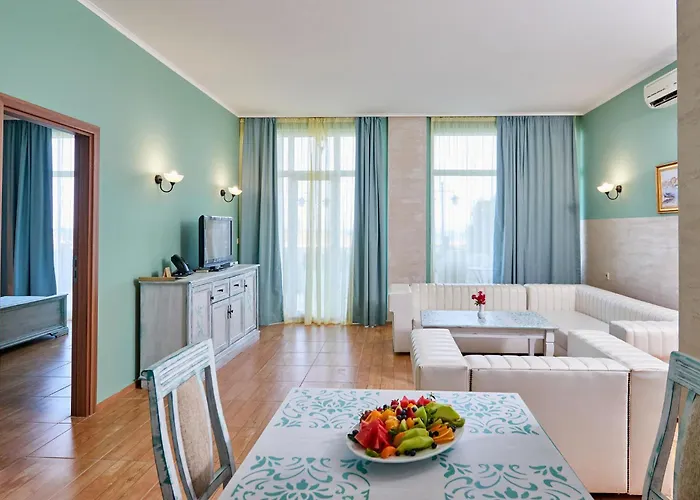 Festa Pomorie Resort