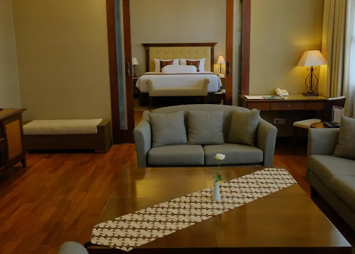 The Sunan Hotel Solo