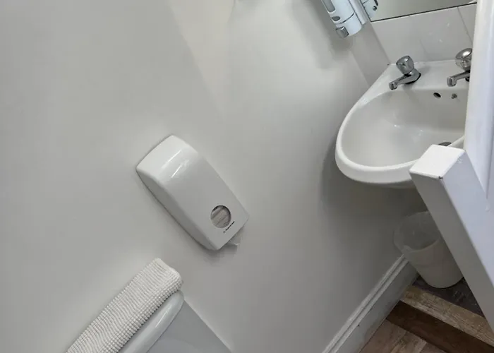 A & B Guest House Cambridge